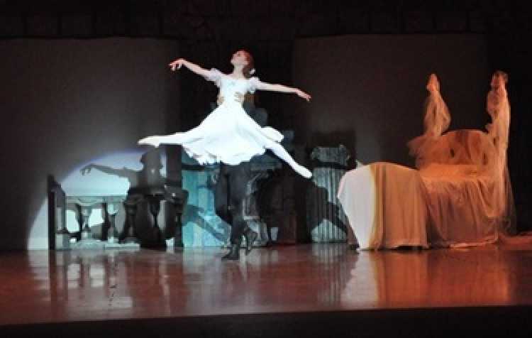 Photo 2 of Arvola's Dracula.