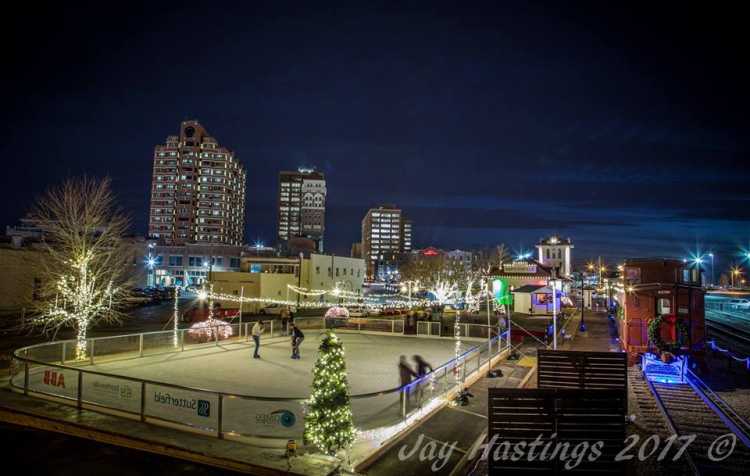 Photo 3 of Christmas in the Ville (click here for hours and information).