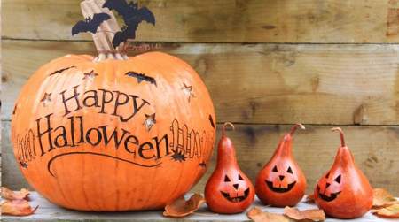 Photo of Pumpkin Decorating at the Frank Phillips Home.