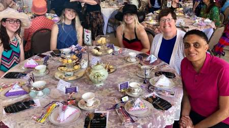 Photo of Purse-n-ali-tea 2023.