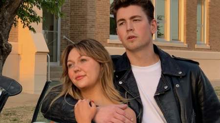 Photo of Romeo and Juliet.