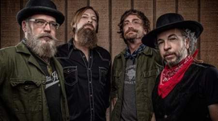 Photo of The South Austin Moonlighters at the Grey Dog Listening Room.