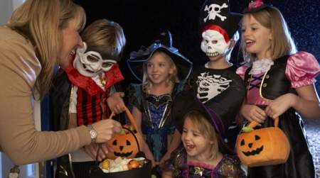 Photo of Trick or Treat at the Frank Phillips Home.