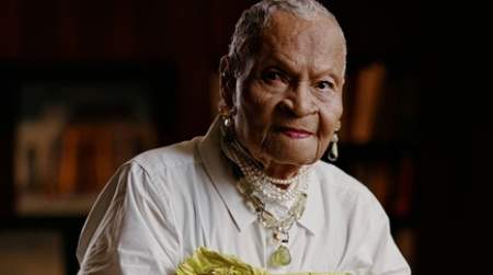 Photo of “Unveiling Event Honoring Viola Fletcher”.